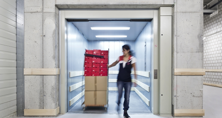 Freight / Goods Elevator